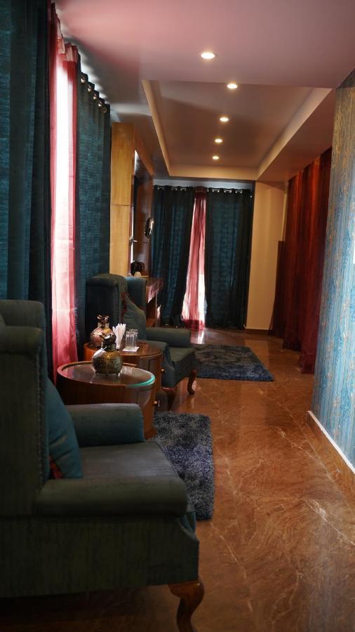 Hotel Saheb'S Castle Mcleodganj Маклеод-Гандж Екстер'єр фото