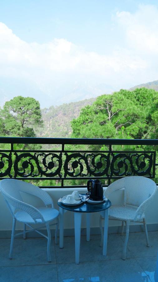 Hotel Saheb'S Castle Mcleodganj Маклеод-Гандж Екстер'єр фото